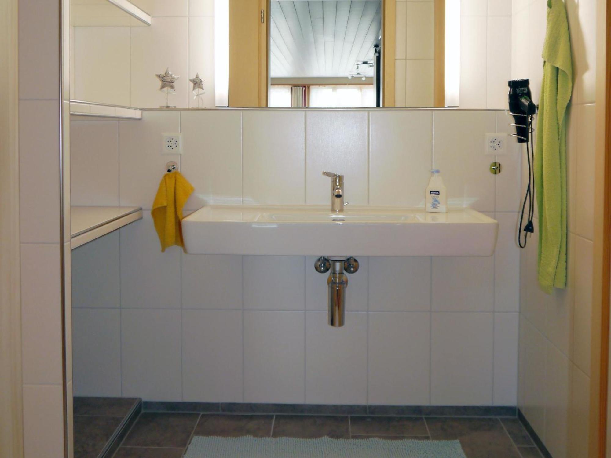 Apartment Am Ryschbaechli By Interhome 츠바이지멘 외부 사진