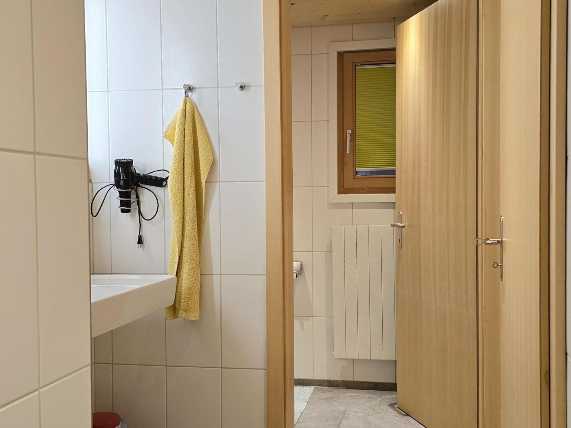 Apartment Am Ryschbaechli By Interhome 츠바이지멘 외부 사진